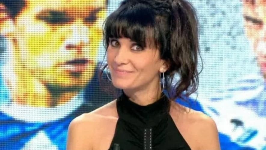 You are currently viewing Décès d’Alessandra Bianchi, la voix emblématique du calcio en France