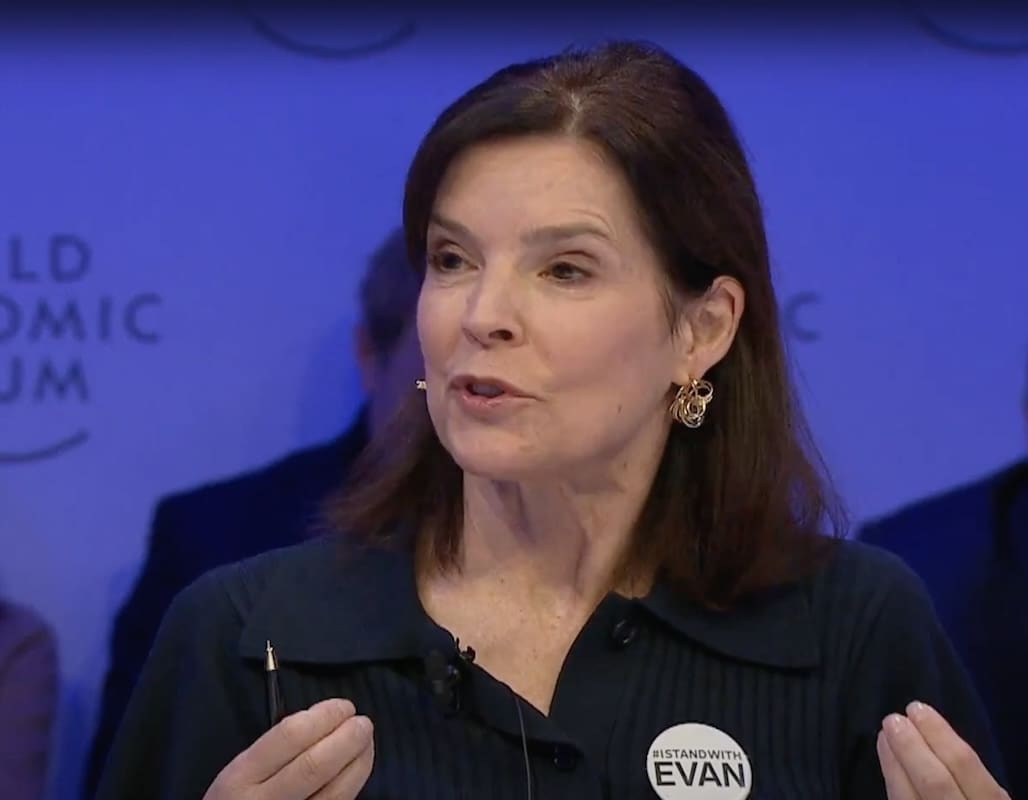 You are currently viewing Davos 2024 : La rédactrice en chef du Wall Street Journal déplore que les médias traditionnelles ne contrôlent plus l’information