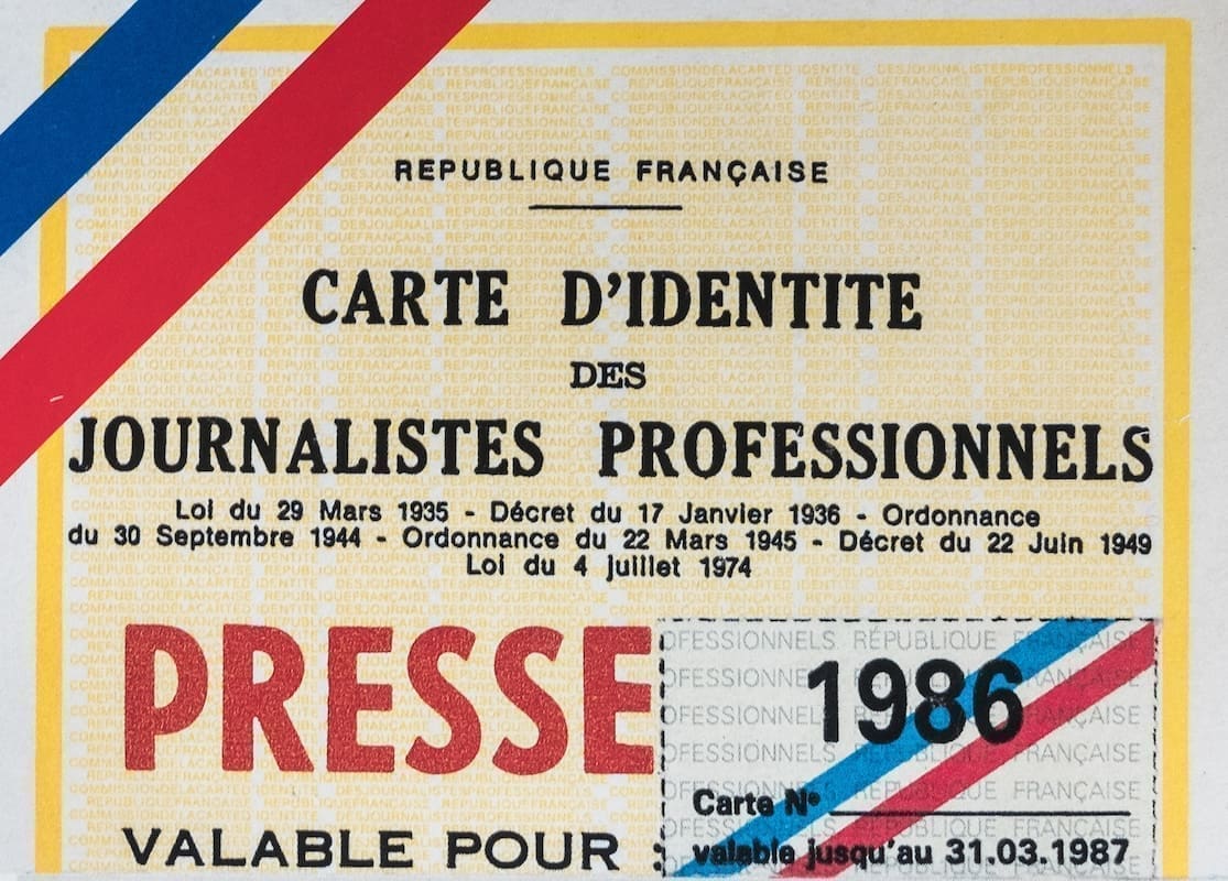 You are currently viewing Télérama met en lumière les défis de l’obtention de la Carte de Presse pour les journalistes