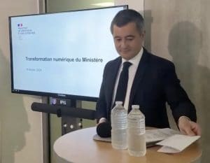Lire la suite à propos de l’article Gérald Darmanin annonce la généralisation de l’application France Identité qui ouvre la voie au vote en ligne