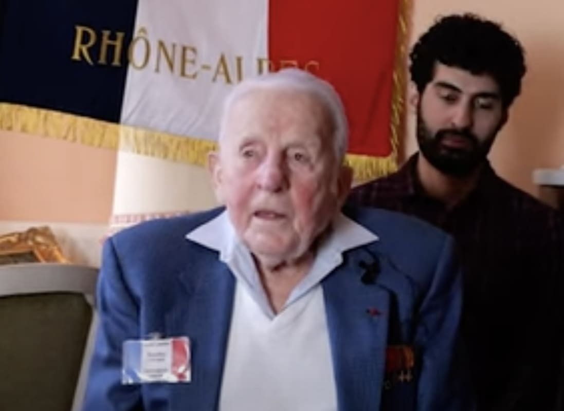 You are currently viewing Panthéonisation de Missak Manouchian : Polémique autour de la présence du dernier FTP-MOI et de son drapeau