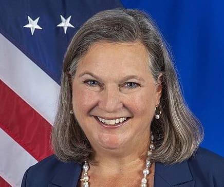 Lire la suite à propos de l’article Retour sur la carrière de Victoria Nuland, N°3 de la Diplomatie américaine et contributrice du FEM