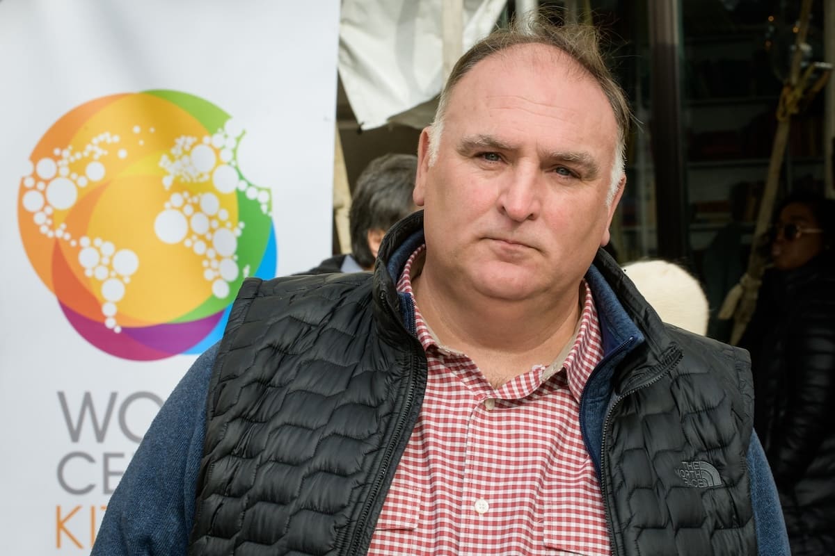 You are currently viewing Gaza : L’ONG World Central Kitchen dirigée par le contributeur du FEM José Andrés va-t-elle supplanter l’UNRWA ?
