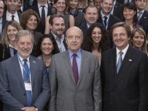Lire la suite à propos de l’article La French American Foundation : Un groupe d’influence transatlantique destiné à former les futurs leaders Français et américains