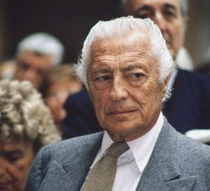 Lire la suite à propos de l’article Les liens de l’empire Agnelli avec le groupe Bilderberg et le Forum économique mondial 