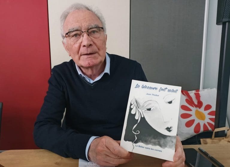 Lire la suite à propos de l’article Livre : La blessure fait soleil de Jean Thollot