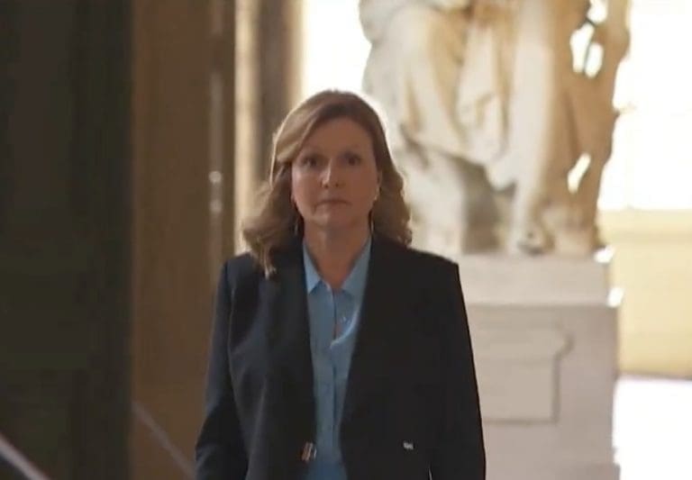 Lire la suite à propos de l’article Quand Yaël Braun-Pivet n’estimait pas nécéssaire d’inscrire l’IVG dans la constitution