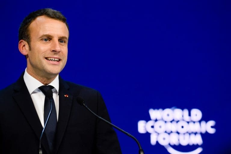 Lire la suite à propos de l’article Emmanuel Macron, annonce un plan pour relancer la Natalité, une question au coeur de l’agenda mondial