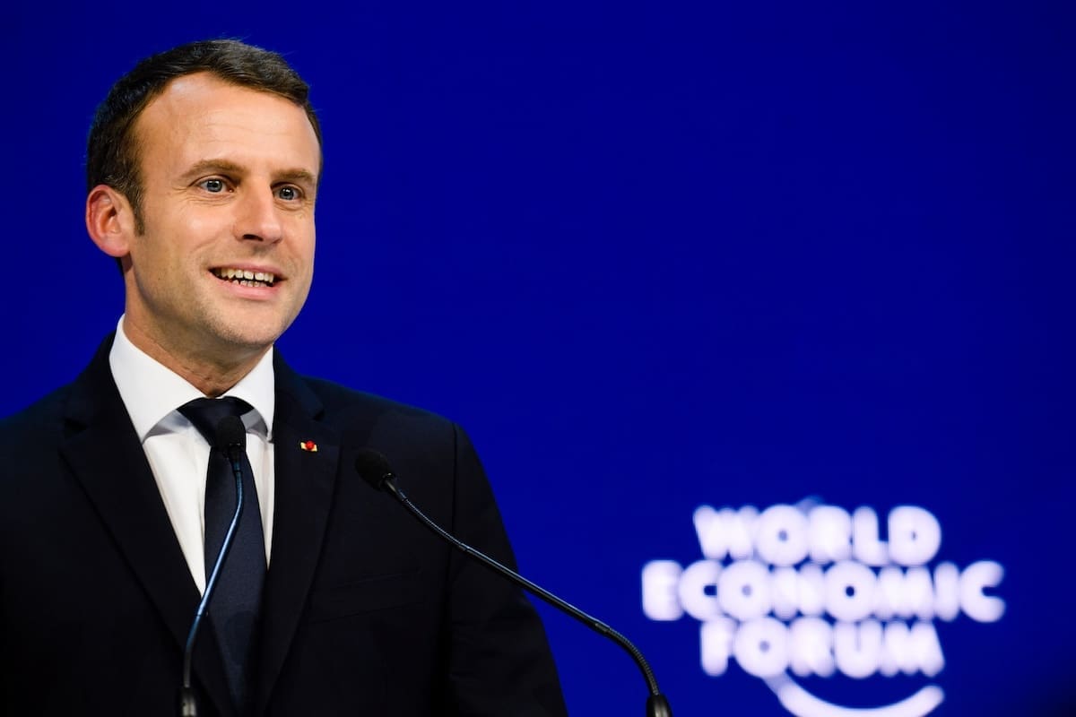 You are currently viewing Emmanuel Macron, annonce un plan pour relancer la Natalité, une question au coeur de l’agenda mondial
