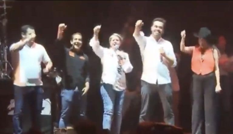 Lire la suite à propos de l’article Mexique : Tragédie lors d’un meeting électoral