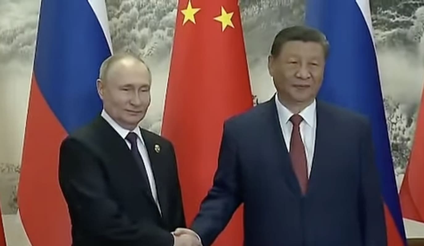 You are currently viewing Poutine et Xi Jinping proposent une alternative à l’ordre mondial dominé par l’occident