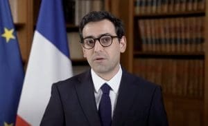 Lire la suite à propos de l’article Stéphane Séjourné réaffirme l’engagement de son gouvernement en faveur de la liberté de la presse alors qu’elle ne s’est rarement aussi mal portée