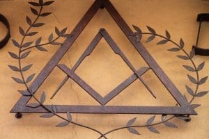 Lire la suite à propos de l’article Diversité et complexité des obédiences maçonniques en France