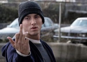 Lire la suite à propos de l’article Eminem part à l’assaut de la cancel culture pour son retour