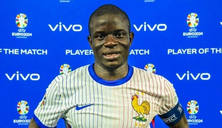 Lire la suite à propos de l’article Euro 2024 : L’Équipe de France réussi difficilement son entrée en lice, mais l’emporte grâce à Kanté