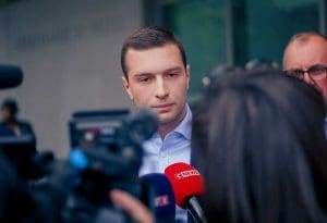 Lire la suite à propos de l’article Jordan Bardella donne des informations sur son plan en cas de victoire aux Législatives