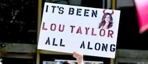 Lire la suite à propos de l’article Justin Bieber vire sa manager Lou Taylor, à la réputation sulfureuse