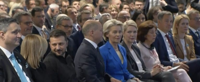 Lire la suite à propos de l’article L’Allemagne accueille une conférence sur la reconstruction de l’Ukraine et surtout son réarmement avant la Conférence sur la paix