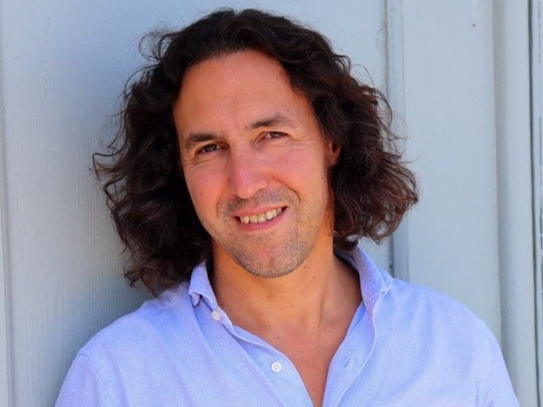 Lire la suite à propos de l’article Laurent Vinatier : Le chercheur Français arrêté à Moscou est-il un espion du Forum économique mondial ?