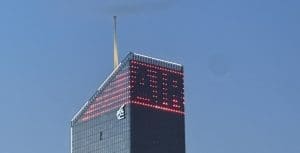 Lire la suite à propos de l’article Lyon : Un nouveau dispositif d’Atmo France sur la tour Incity pour indiquer la qualité de l’air