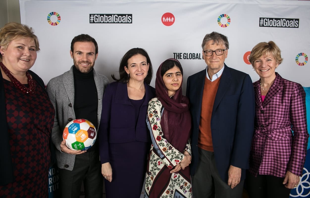 You are currently viewing Quand le Forum économique mondial se sert du Football pour concrétiser son agenda 2030