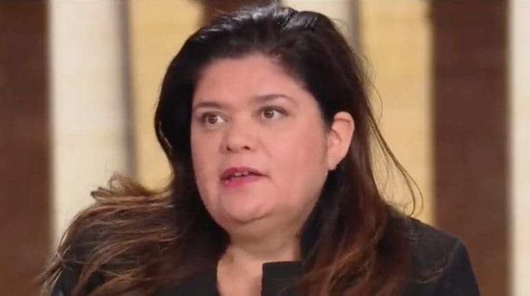 Lire la suite à propos de l’article Raquel Garrido critique l’alliance RN-LR qui va favoriser les riches