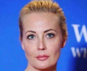 Lire la suite à propos de l’article La femme d’Alexei Navalny visée par un mandat d’arrêt russe