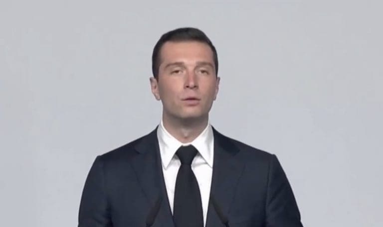 Lire la suite à propos de l’article Législatives 2024 : Jordan Bardella dénonce « l’alliance du déshonneur » entre la macronie et la gauche