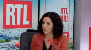 Lire la suite à propos de l’article Maintien de Gabriel Attal : Manon Aubry dénonce un coup de force démocratique par Emmanuel Macron