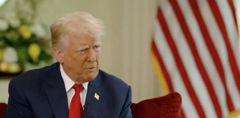 Lire la suite à propos de l’article USA : Donald Trump évoque sa tentative d’assassinat, le « coup d’État » contre Biden et l’avenir avec RFK