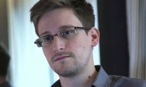 Lire la suite à propos de l’article Edward Snowden compare Ryan Routh à Lee Harvey Oswald