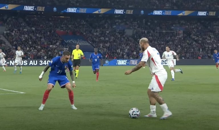 Lire la suite à propos de l’article Football : L’Italie s’impose face à des Bleus peu inspirés en Ligue des Nations