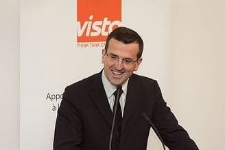 Lire la suite à propos de l’article Frank Supplisson : L’ancien conseiller de Nicolas Sarkozy incarcéré pour délits financiers