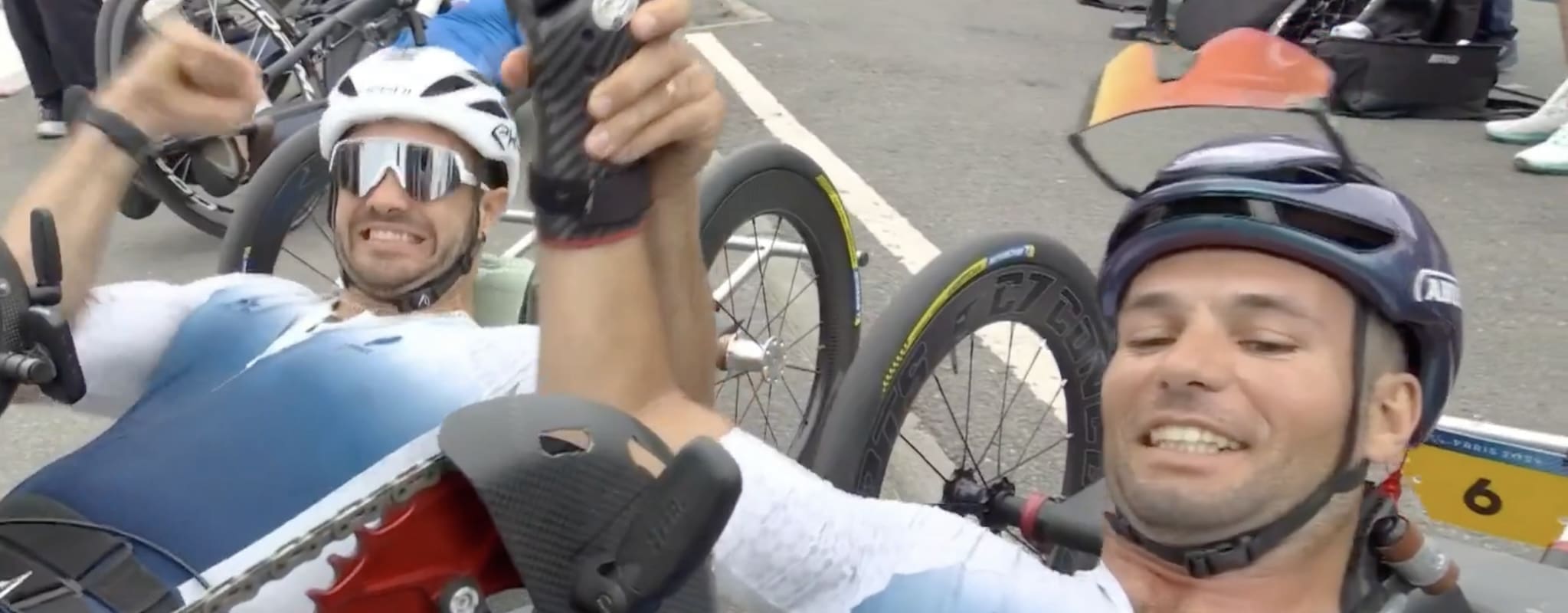 You are currently viewing Jeux Paralympiques : L’équipe de France de paracyclisme brille avec un nouveau titre en relais handbike