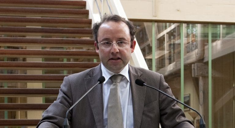 Lire la suite à propos de l’article Matignon : Qui est Jérôme Fournel, le nouveau directeur de cabinet de Michel Barnier ?