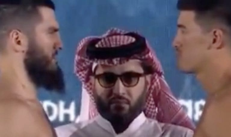 Lire la suite à propos de l’article Beterbiev vs Bivol : Qui deviendra le champion incontesté des poids mi-lourds ?