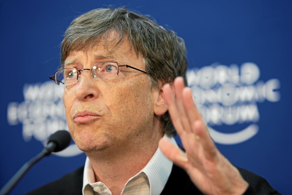 You are currently viewing Bill Gates jugé aux Pays-Bas pour des préoccupations concernant la sécurité des vaccins Covid-19