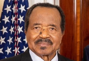 Lire la suite à propos de l’article Cameroun : Paul Biya réforme les primes des chercheurs dans les instituts publics pour stimuler l’innovation