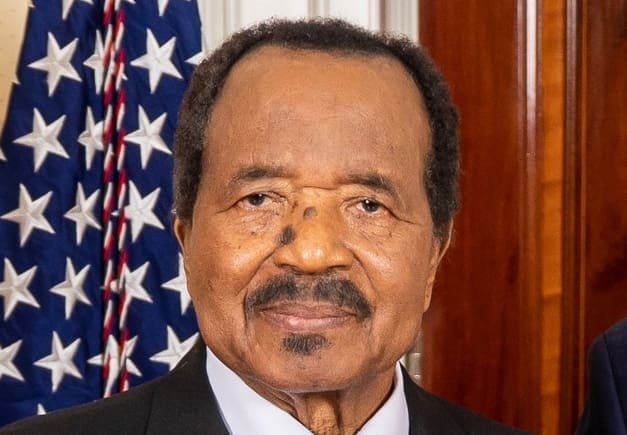 Lire la suite à propos de l’article Cameroun : Paul Biya réforme les primes des chercheurs dans les instituts publics pour stimuler l’innovation