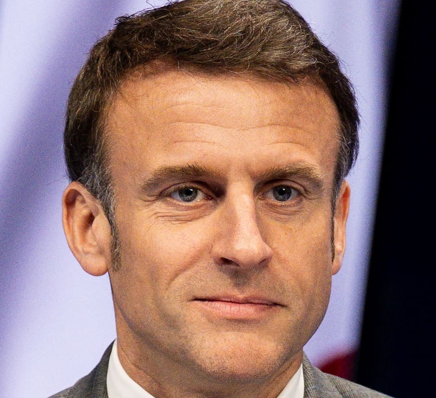 You are currently viewing Guerre au Proche-Orient : Emmanuel Macron appelle à une désescalade générale après des échanges diplomatiques avec l’Iran et le Liban