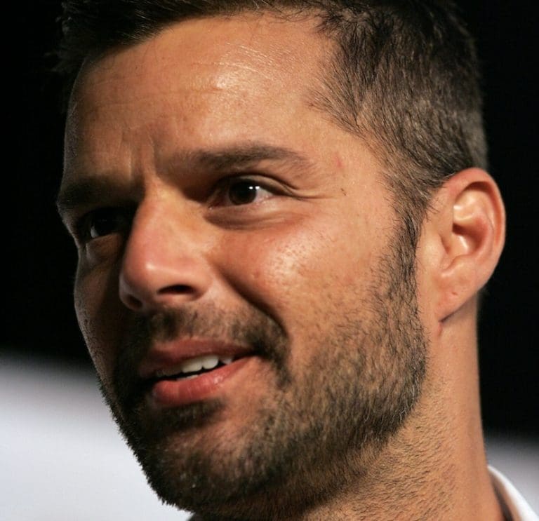 Lire la suite à propos de l’article Meeting de Donald Trump : Ricky Martin dénonce une sortie raciste sur Porto Rico et soutient Kamala Harris