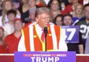 Lire la suite à propos de l’article USA : Donald Trump transforme la gaffe de Joe Biden en opération de communication électorale