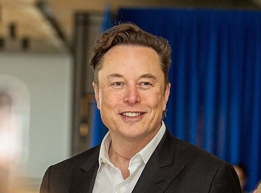 Lire la suite à propos de l’article USA : Elon Musk réagit aux accusations de Joe Biden sur son statut d’immigré illégal