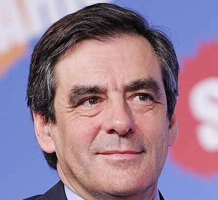 Lire la suite à propos de l’article Affaire Penelope Fillon : François Fillon propose de rendre l’argent