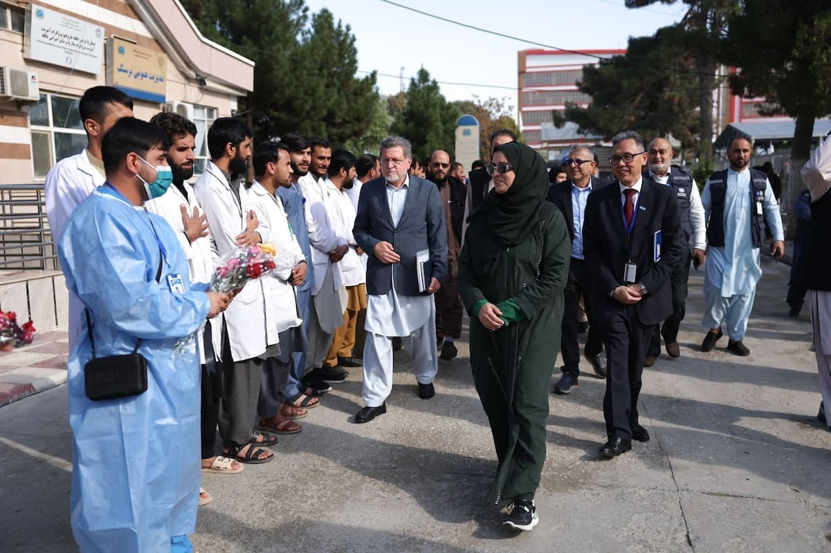 You are currently viewing Afghanistan : La Directrice régionale de l’OMS intensifie les efforts pour éradiquer la poliomyélite et lutter contre les addictions