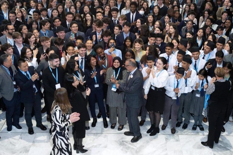 Lire la suite à propos de l’article Des jeunes leaders des Nations unies exhortent à une action rapide pour la prévention et la préparation aux pandémies