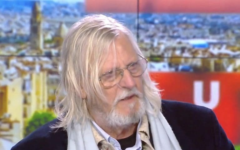 Lire la suite à propos de l’article Vaccins Pfizer et lymphomes : Didier Raoult met en lumière des quantités anormales d’ADN