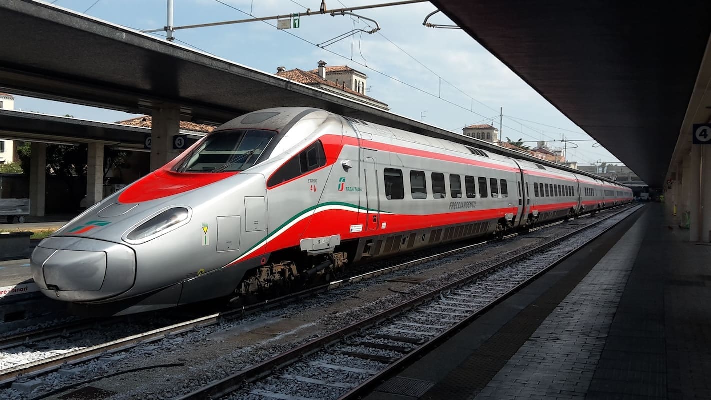 You are currently viewing Italie : Un train Rome-Gênes part une heure en avance pour arriver à l’heure