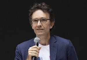 Lire la suite à propos de l’article Le Paris FC racheté par la famille Arnault : Un projet axé sur la formation