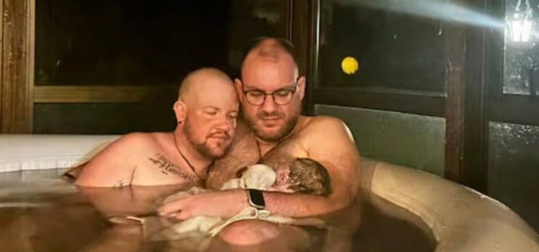 Lire la suite à propos de l’article Nouvelle-Zélande : L’accouchement d’une personne trans retransmis à la télévision